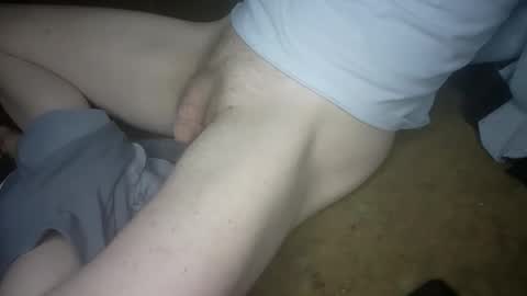 Snapshot of shawn710420 chatting on December 8, 10:19 am shawn710420 online show from December 8, 10:19 am