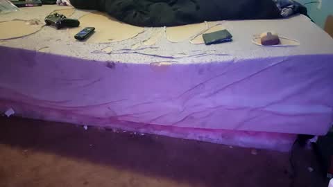 Snapshot of shawn710420 chatting on December 9, 2:56 am shawn710420 online show from December 9, 2:56 am