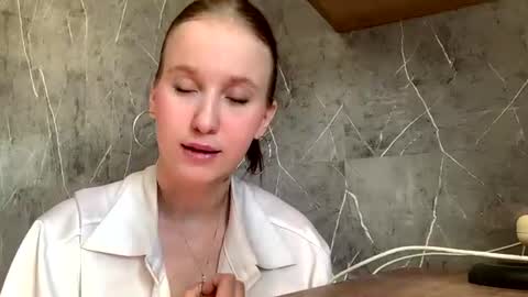 Snapshot of shawntaarnsberger chatting on June 11, 8:12 am Anny online show from June 11, 8:12 am