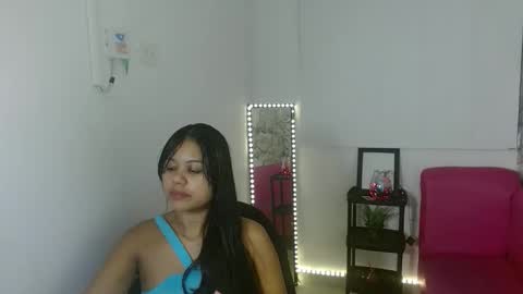 Snapshot of shawnycarson chatting on January 17, 3:06 pm Shawny carson online show from January 17, 3:06 pm