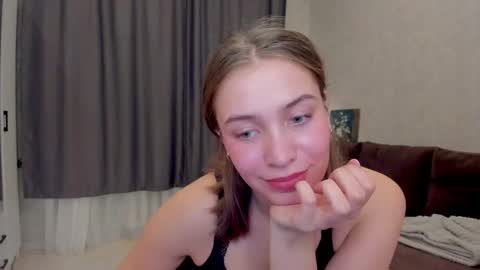 Snapshot of shawty__mariaa chatting on September 15, 3:23 pm shawty__mariaa online show from September 15, 3:23 pm