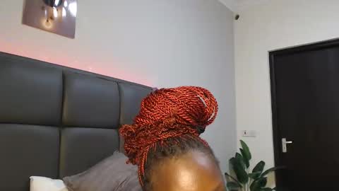 Snapshot of shayne_akinyi chatting on April 30, 8:15 pm Shayne online show from April 30, 8:15 pm