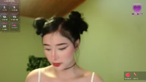 Snapshot of she_alice chatting on June 11, 4:43 am she_alice online show from June 11, 4:43 am