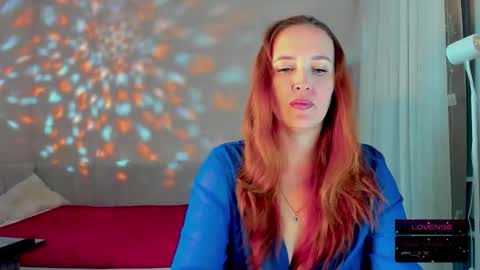 Snapshot of she_wolf1 chatting on March 2, 2:24 pm she_wolf1 online show from March 2, 2:24 pm