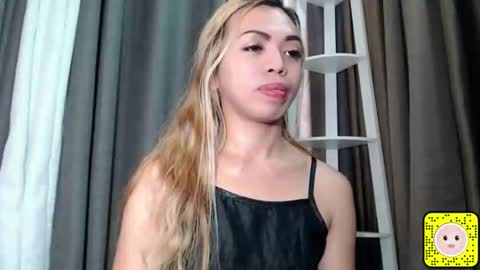 shea_andrea online show from March 3, 5:57 am