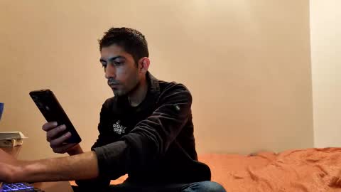 Snapshot of shebas07 chatting on September 28, 5:57 am shebas07 online show from September 28, 5:57 am