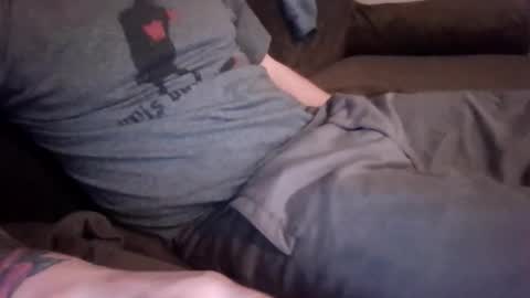 Snapshot of sheepydoggy45 chatting on January 18, 11:41 pm sheepydoggy45 online show from January 18, 11:41 pm