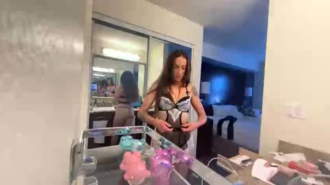 Snapshot of shego0922 chatting on October 30, 6:52 pm shego0922 online show from October 30, 6:52 pm