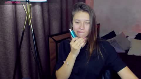 Alexis online show from October 13, 7:19 am