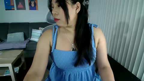 Snapshot of sheilyn_smith chatting on May 7, 5:24 am sheilyn_smith online show from May 7, 5:24 am