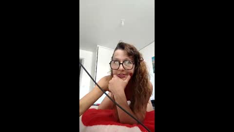 shely5934 online show from May 7, 1:38 pm