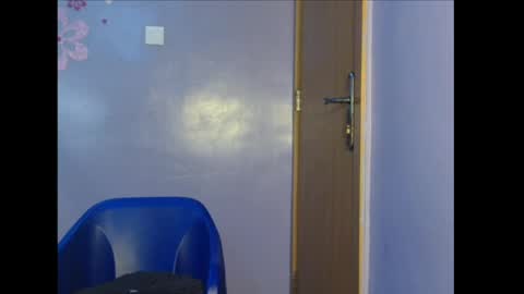 Snapshot of shena_xnomy chatting on June 28, 6:41 am Favour online show from June 28, 6:41 am