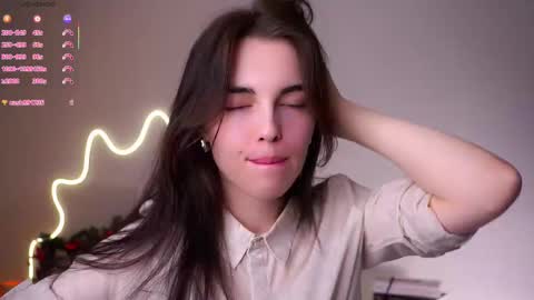 Snapshot of sheragroepper chatting on February 7, 6:11 pm Mira online show from February 7, 6:11 pm