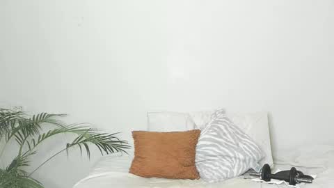 Snapshot of sherlyn_adams69 chatting on February 16, 11:16 am Sherlyn Adams online show from February 16, 11:16 am