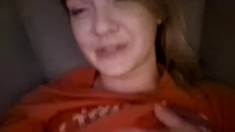 Snapshot of sheseemsinnocent chatting on February 14, 3:43 am sheseemsinnocent online show from February 14, 3:43 am