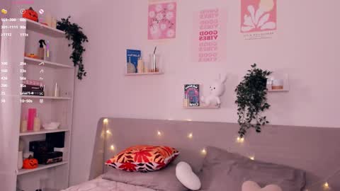 Stella  online show from November 29, 9:45 am