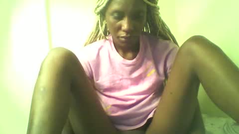 Snapshot of shipeta2 chatting on May 18, 3:46 am detiefmagdalina2026 online show from May 18, 3:46 am