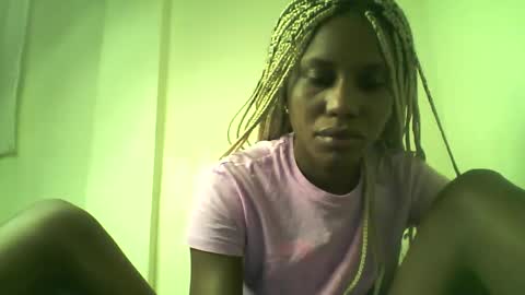 Snapshot of shipeta2 chatting on June 2, 1:29 am detiefmagdalina2026 online show from June 2, 1:29 am