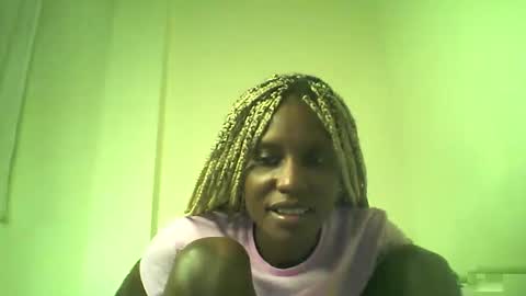 Snapshot of shipeta2 chatting on June 2, 3:47 pm detiefmagdalina2026 online show from June 2, 3:47 pm