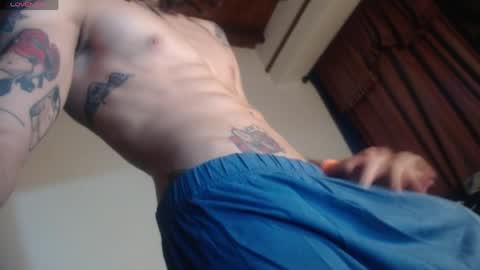 Snapshot of shiryu_ak chatting on May 2, 4:01 pm -- online show from May 2, 4:01 pm