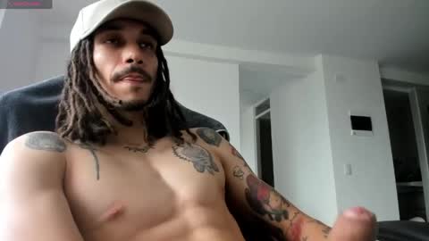 Snapshot of shiryu_ak chatting on May 6, 3:06 pm -- online show from May 6, 3:06 pm