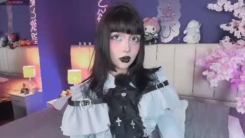 Snapshot of shizuko___ chatting on June 10, 9:03 pm Valentina online show from June 10, 9:03 pm