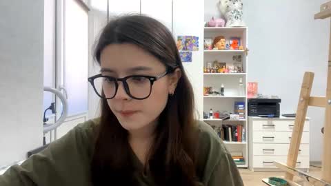 Marie online show from March 12, 12:11 pm
