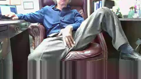 nikolas send dm for an appointment online show from December 16, 4:34 pm