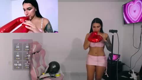 Snapshot of shopiaa_m chatting on July 24, 6:00 am Sophia ONLYFANS online show from July 24, 6:00 am