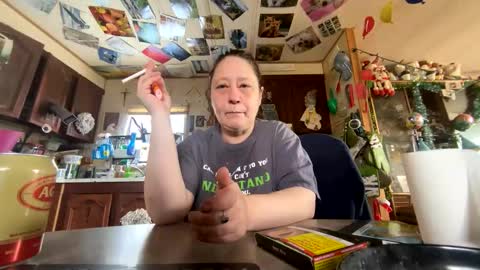 shorty920505 online show from April 12, 5:29 pm