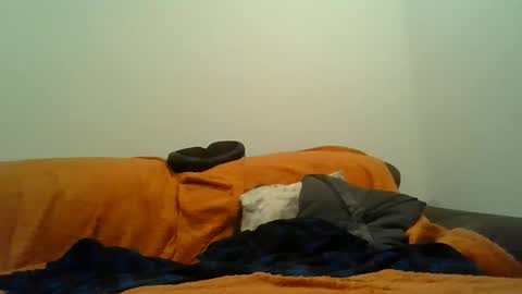 Snapshot of showherenow chatting on February 3, 6:40 am showherenow online show from February 3, 6:40 am