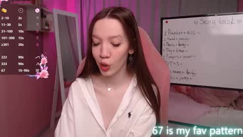 Snapshot of shriya_saran chatting on March 31, 2:06 pm Neila online show from March 31, 2:06 pm