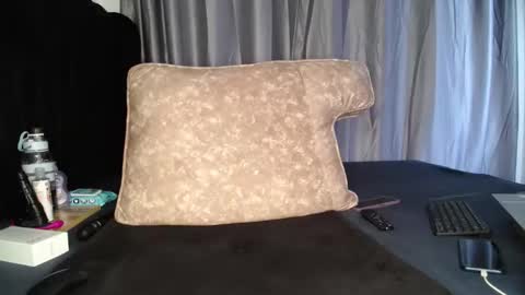 Snapshot of shugacubee chatting on January 10, 7:57 am EVA online show from January 10, 7:57 am