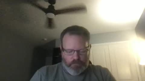 Snapshot of shughes740 chatting on November 9, 12:53 am shughes740 online show from November 9, 12:53 am