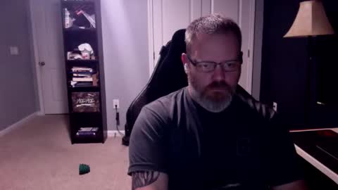 Snapshot of shughes740 chatting on March 4, 11:55 pm shughes740 online show from March 4, 11:55 pm