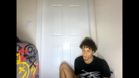 Snapshot of shurthingxx chatting on February 18, 7:32 am shurthingxx online show from February 18, 7:32 am