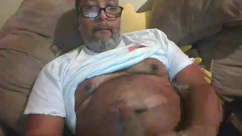 SHY333 online show from February 5, 5:45 am