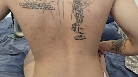 Snapshot of shy_boy17 chatting on May 4, 10:55 am your shy boy online show from May 4, 10:55 am