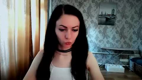 Snapshot of shy_cat_candy chatting on July 31, 11:31 am shy_cat_candy online show from July 31, 11:31 am