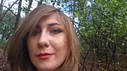 Snapshot of shy_college_girl chatting on December 29, 10:25 pm Aurora Wolfe Shy College Girl Top 16 of all OF Creators online show from December 29, 10:25 pm