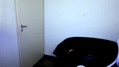 shy_nerd_babyy online show from July 27, 2:02 pm