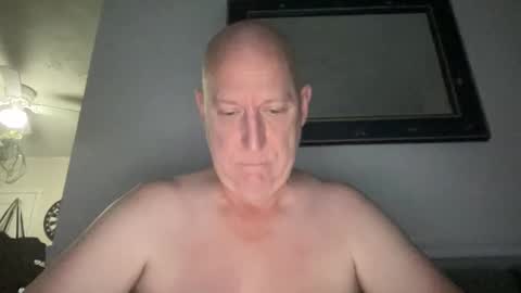 Snapshot of shy_one_cam chatting on December 17, 11:27 am shy_one_cam online show from December 17, 11:27 am