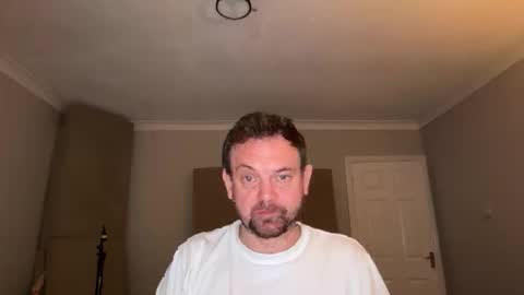 Snapshot of shyb49 chatting on April 24, 8:44 pm shyb49 online show from April 24, 8:44 pm