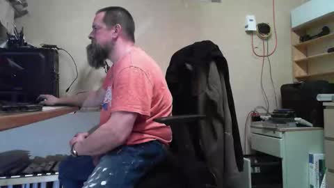 Snapshot of shygermanman chatting on April 14, 10:49 pm shygermanman online show from April 14, 10:49 pm