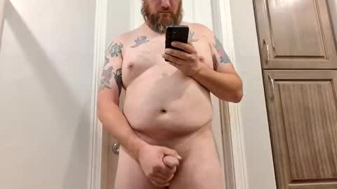 shyguycurious5 online show from December 17, 2:56 pm