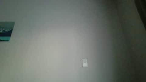 Snapshot of shyguytm chatting on March 6, 7:03 am shyguytm online show from March 6, 7:03 am