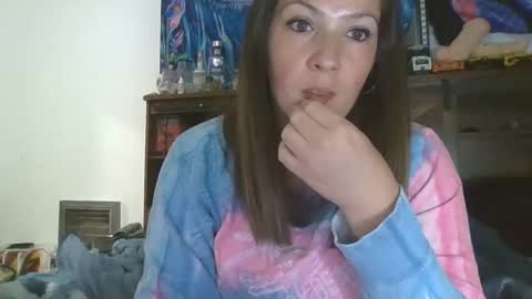 Snapshot of shymilf535 chatting on June 22, 2:02 am RBXs Princess online show from June 22, 2:02 am