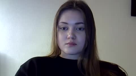 Snapshot of shynesssi chatting on February 4, 10:55 pm shynesssi online show from February 4, 10:55 pm