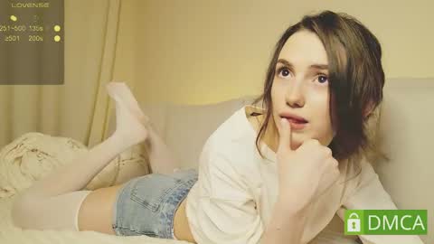 Mary online show from March 28, 8:19 pm