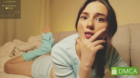 Mary online show from April 21, 11:07 pm